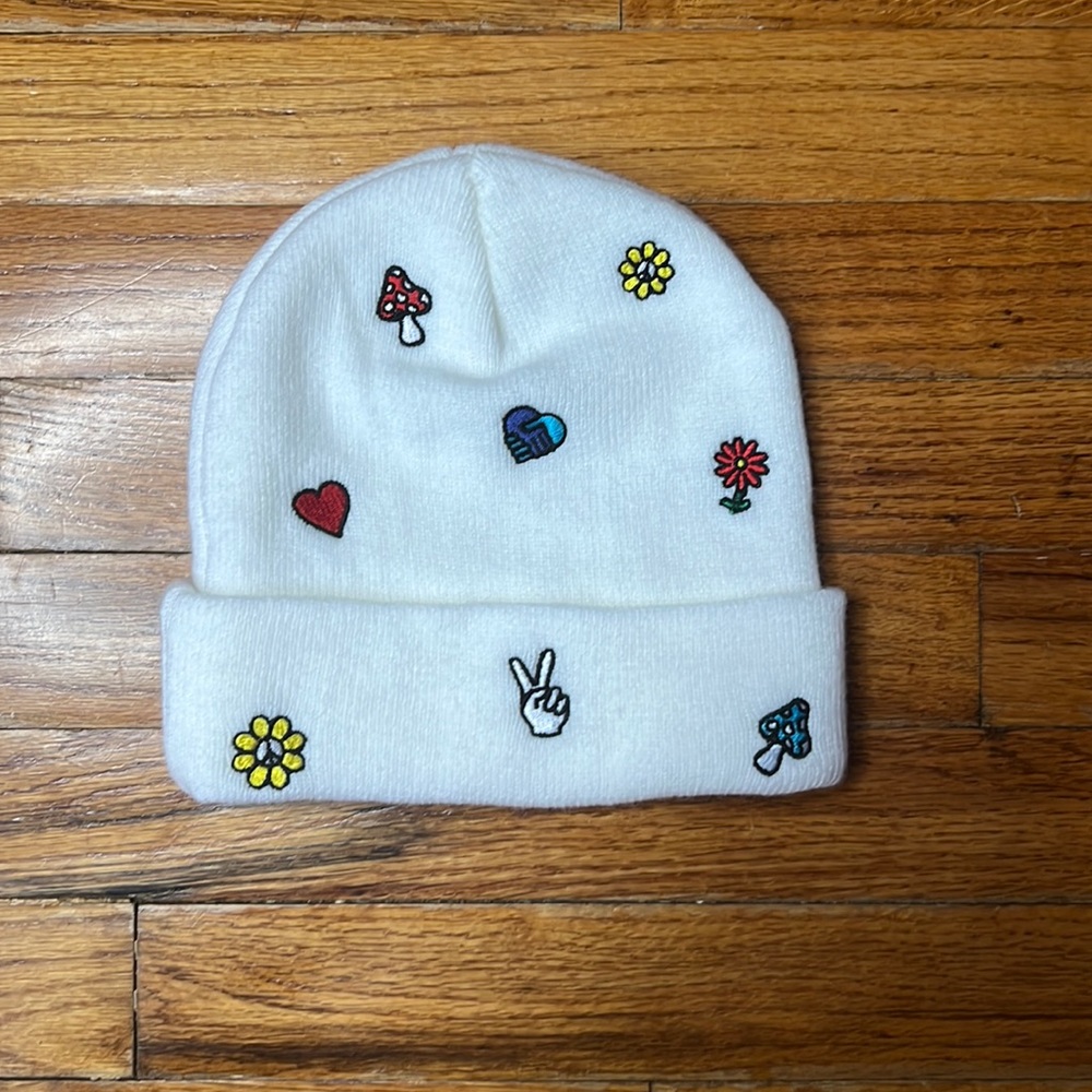 ZUMIEZ Graphic Beanie